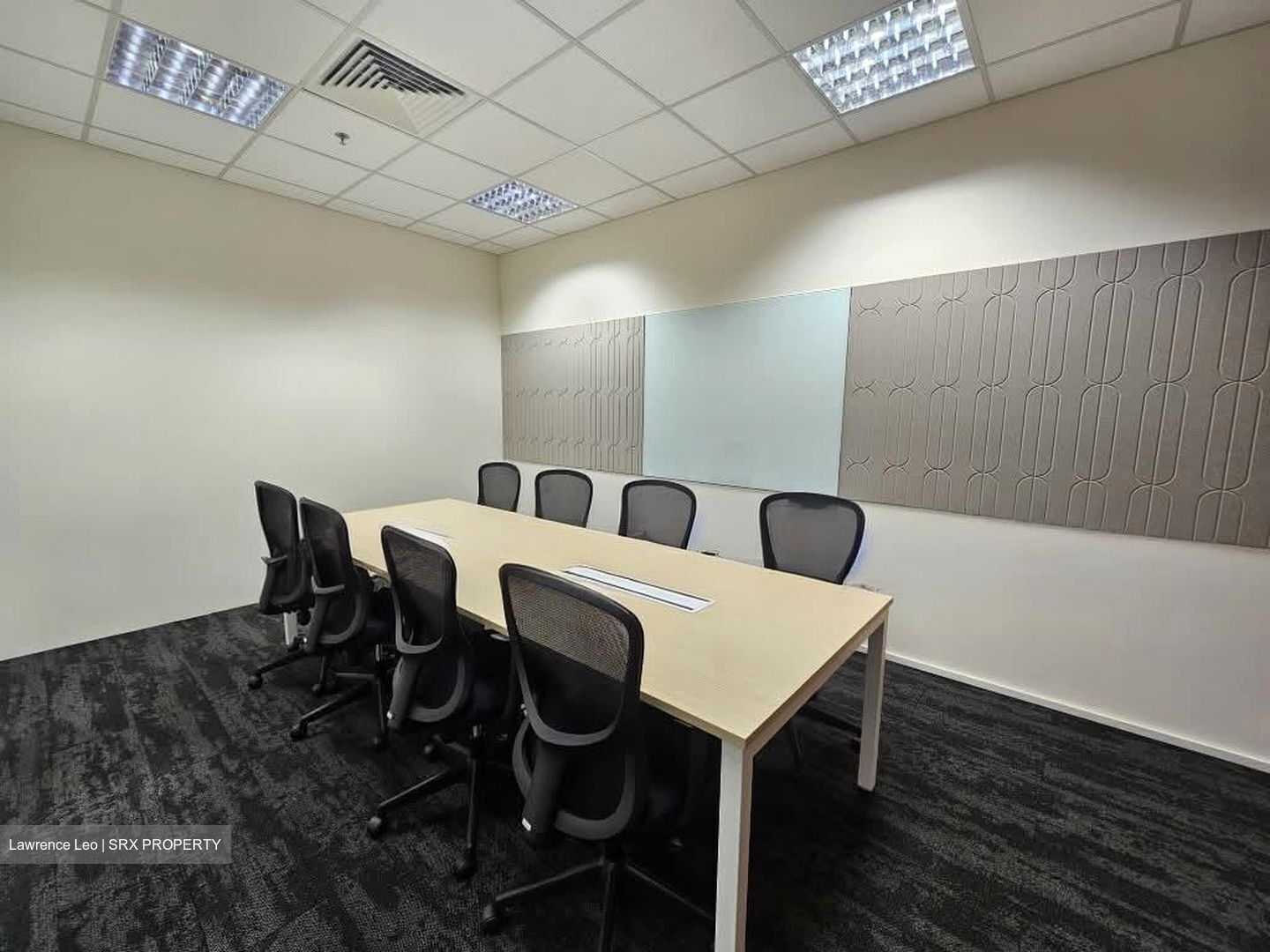 PLUS (D1), Office #559033901